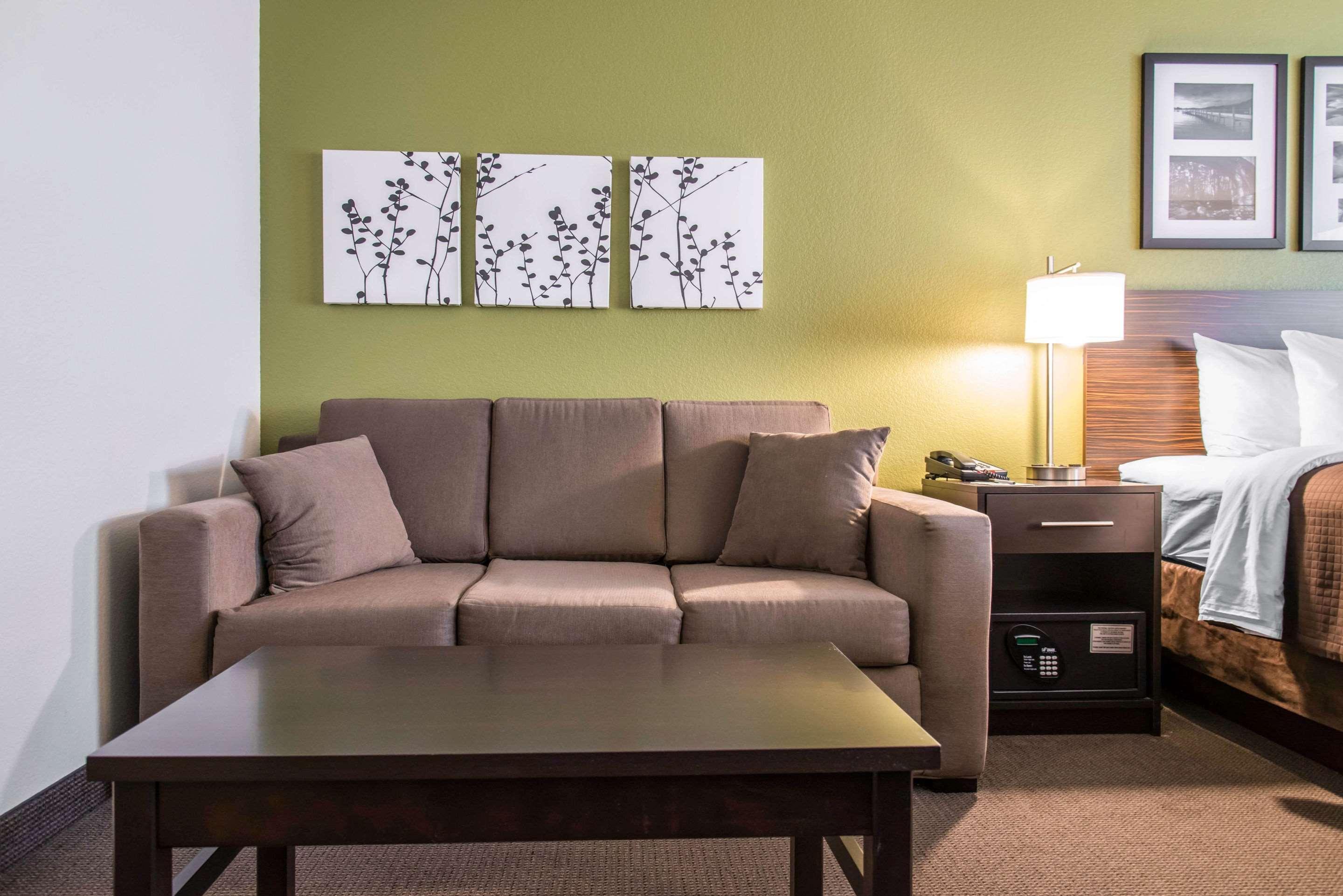 Sleep Inn & Suites Marshall - University Area Екстериор снимка