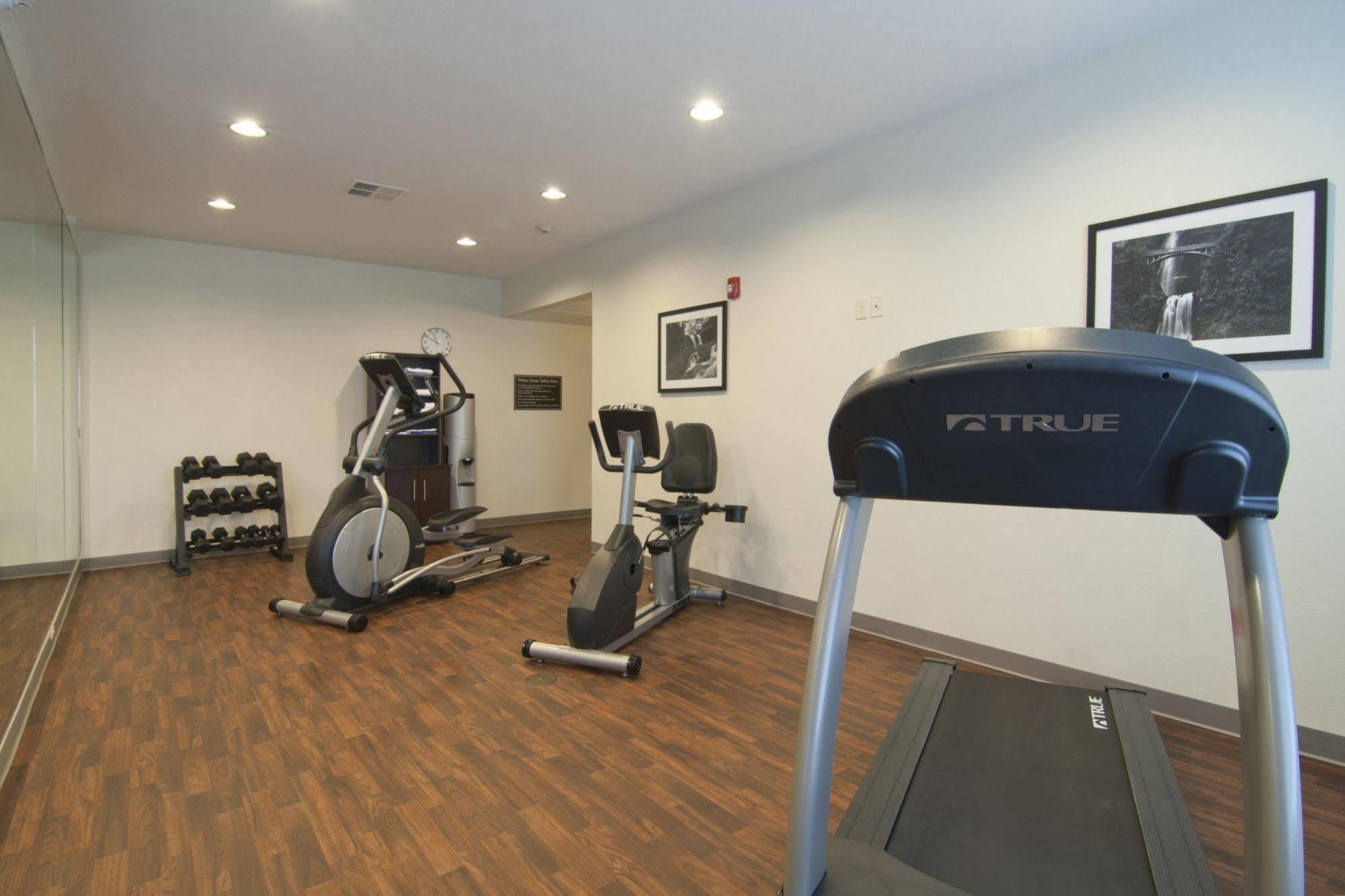 Sleep Inn & Suites Marshall - University Area Екстериор снимка